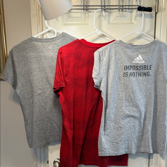 🤑 BUNDLE ❤️Adidas Gray and Red Tee Trio - Picture 6 of 6